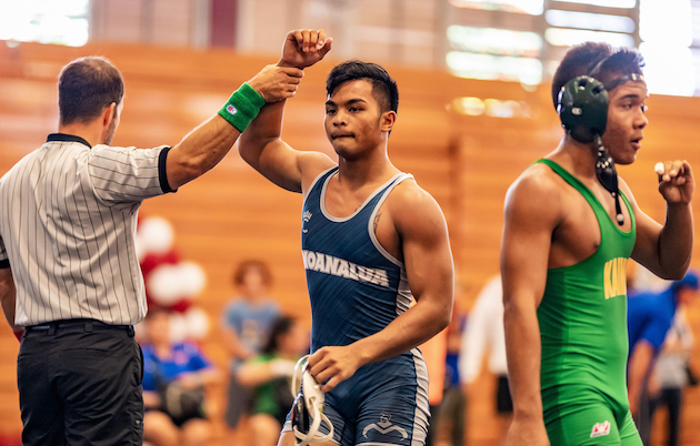 Kaiser’s Koby Chun notches big win at 120 in OIA East – Hawaii Prep World